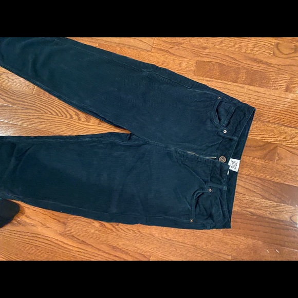 UO BDG corduroy mom jeans - Picture 3 of 4